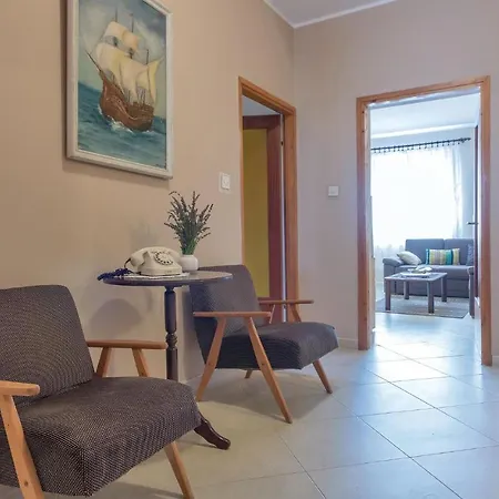 Stunning In With Kitchen Daire *