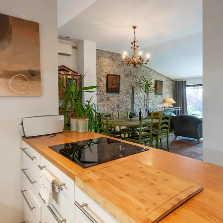Stunning In With Kitchen Porec